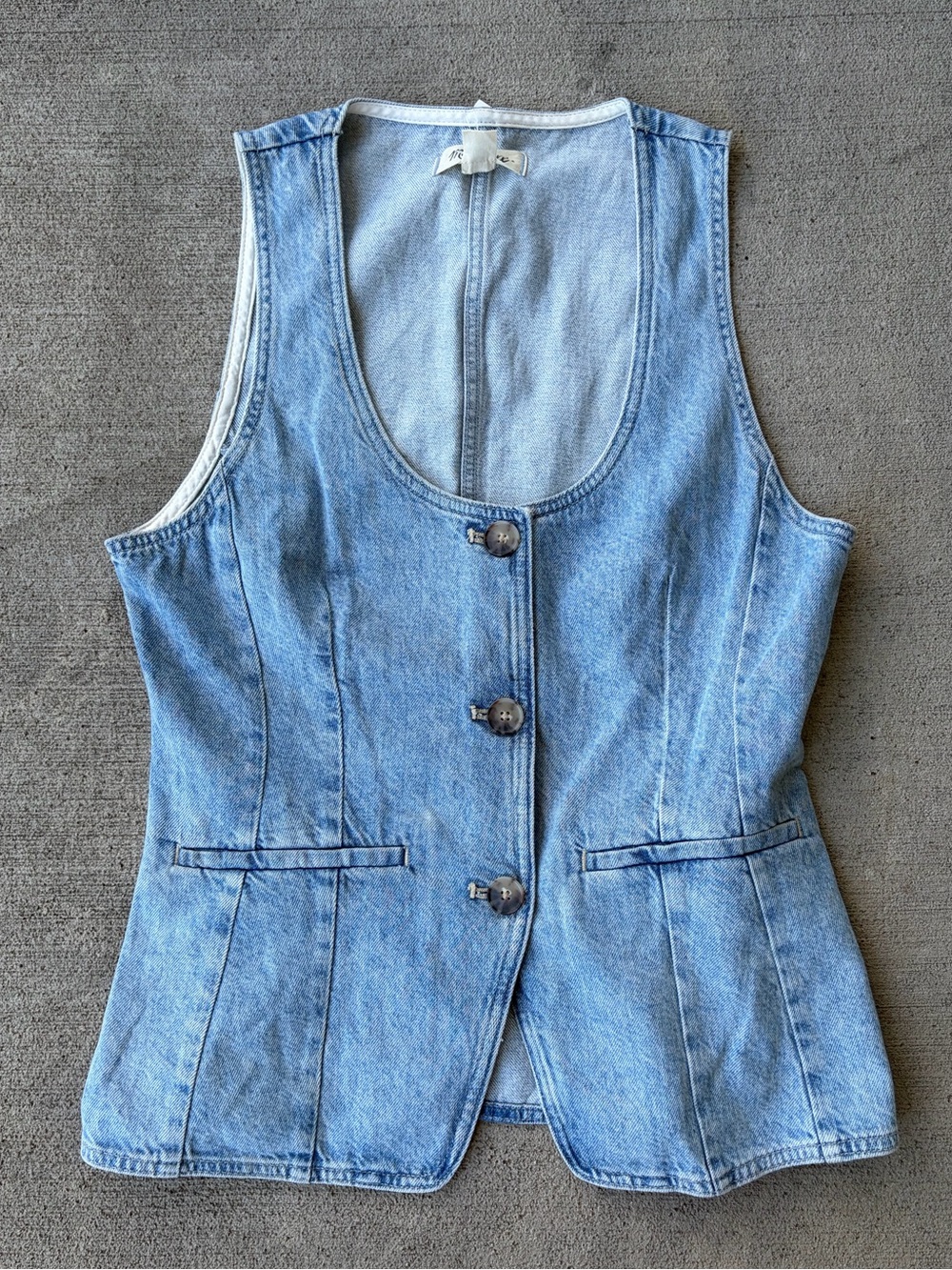 Madewell Denim scoop neck cutaway denim vest in edmonson wash super stretch NWT - Picture 6 of 7